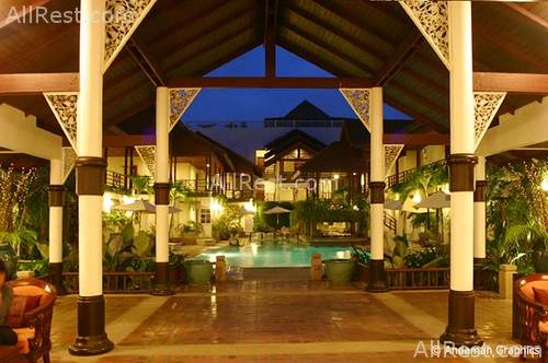 South Sea Karon Resort 3